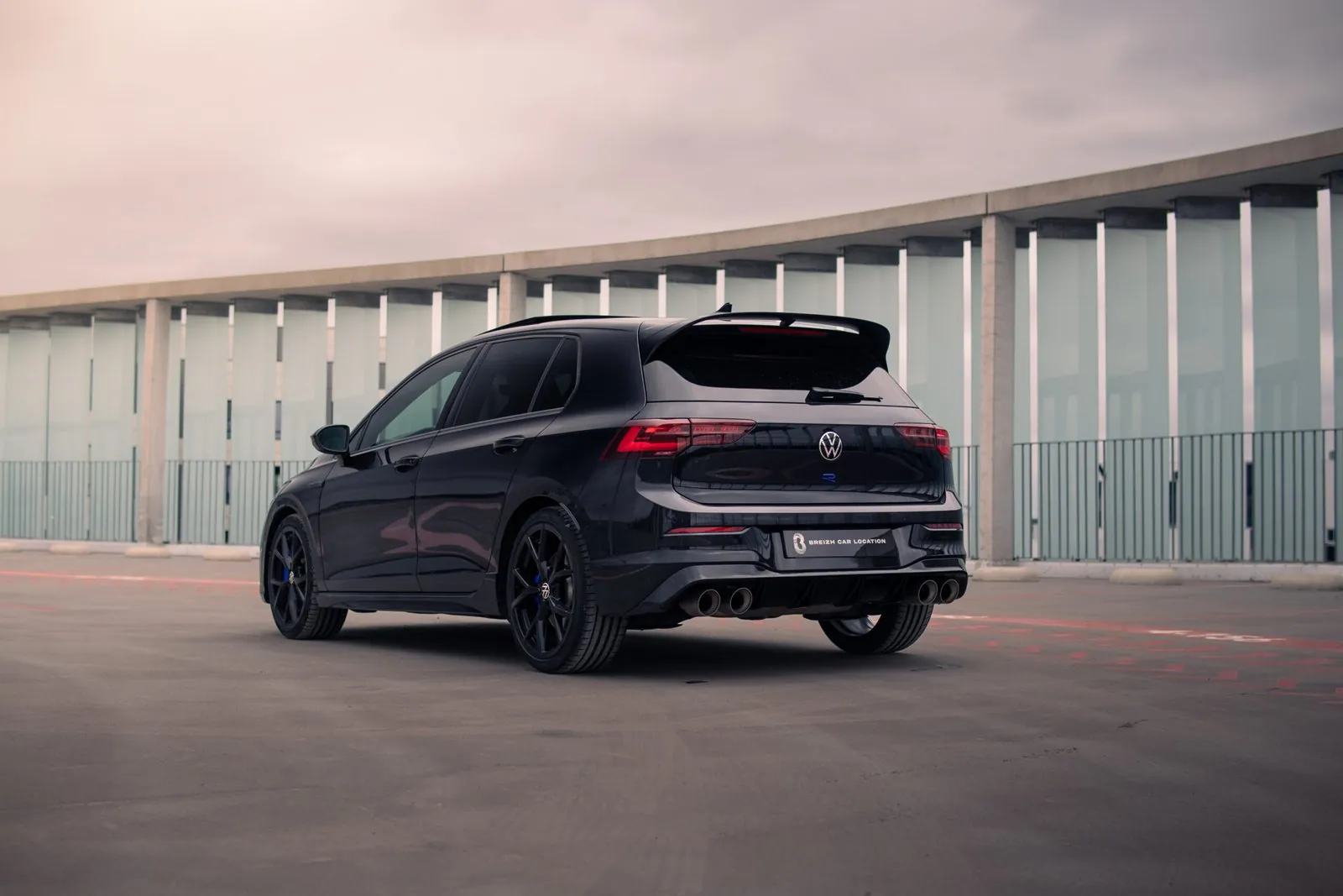 GOLF 8R
