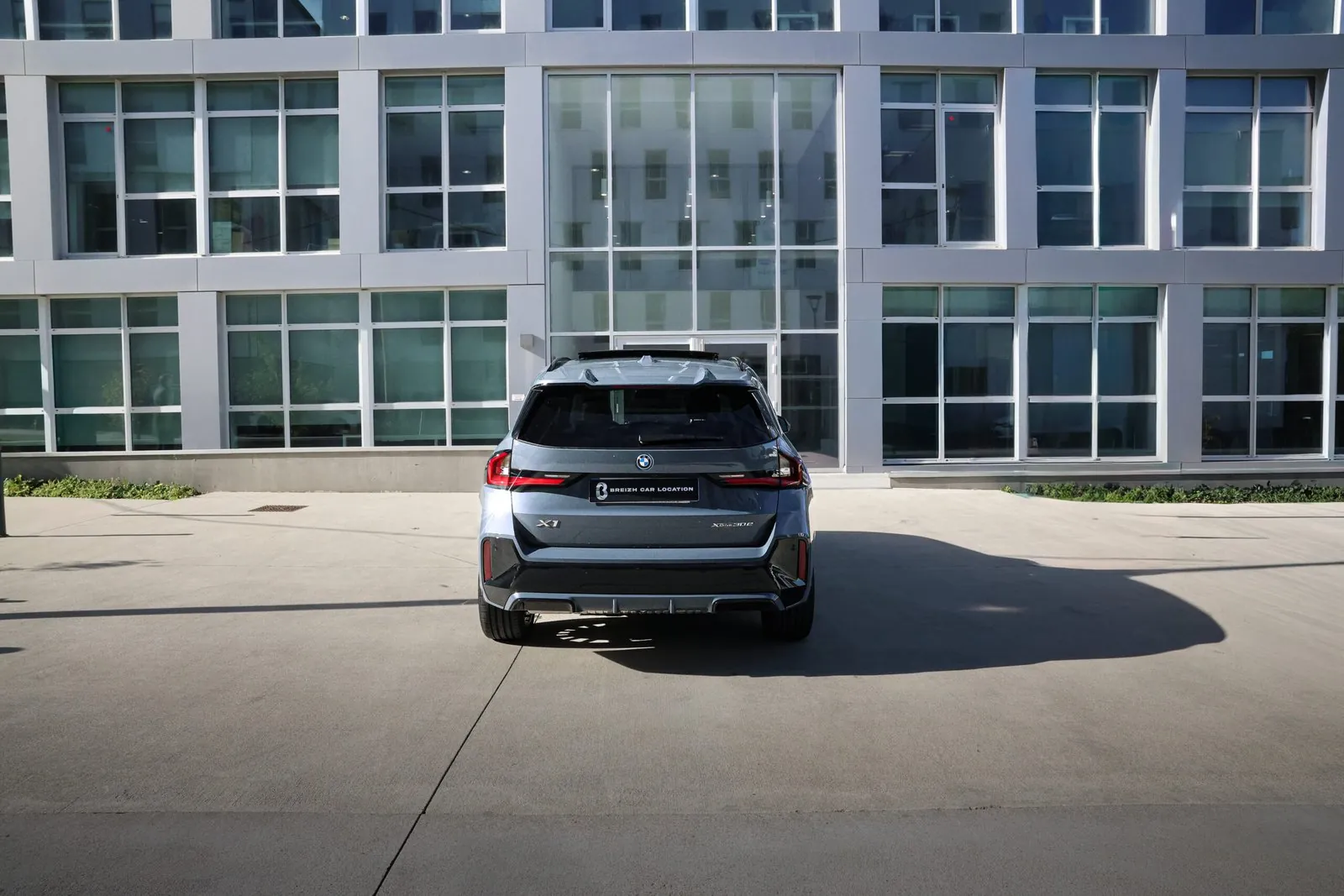BMW X1 30E