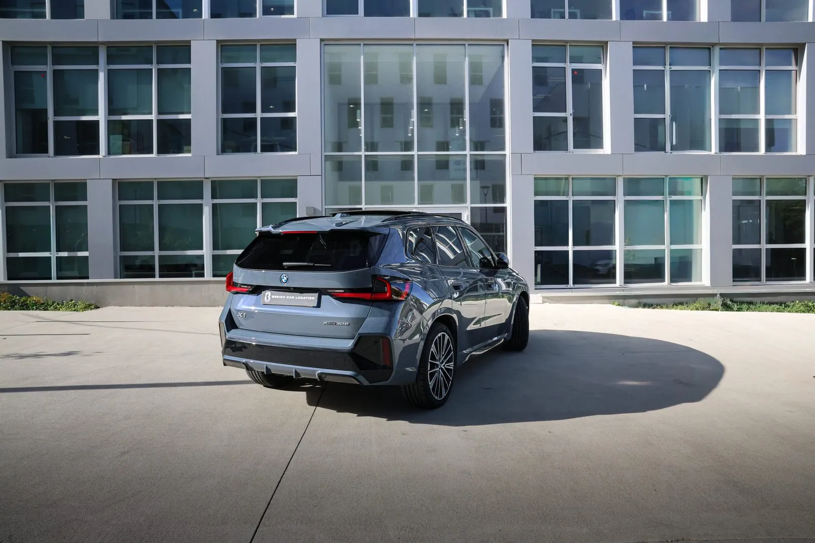 BMW X1 30E