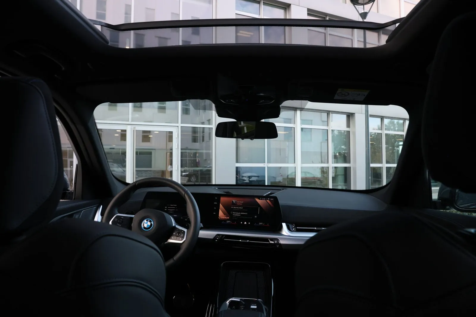 BMW X1 30E