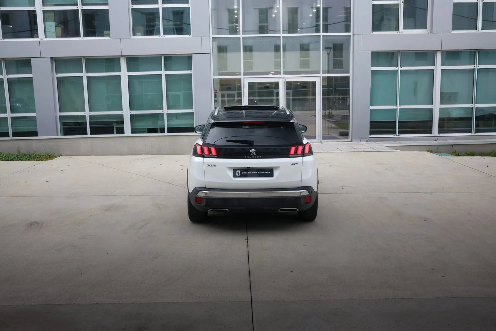 PEUGEOT 3008 GT