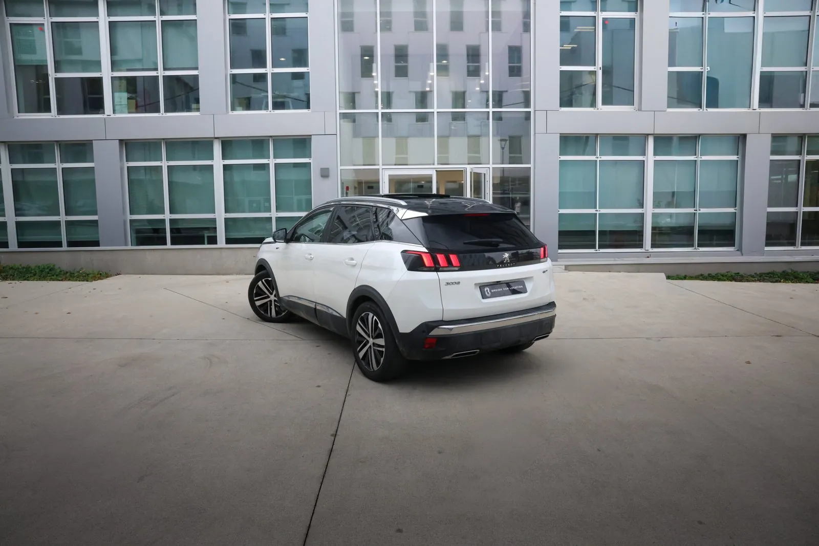 PEUGEOT 3008 GT
