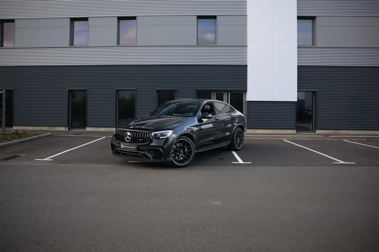 MERCEDES GLC