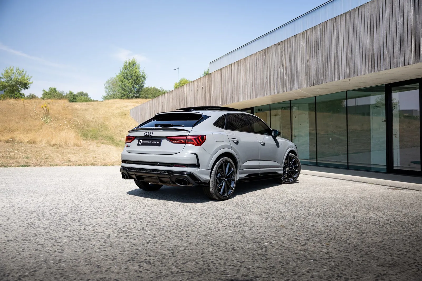 AUDI RSQ3
