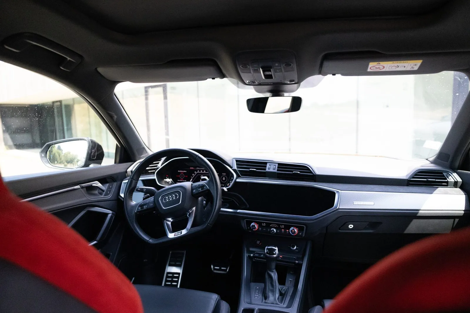 AUDI RSQ3