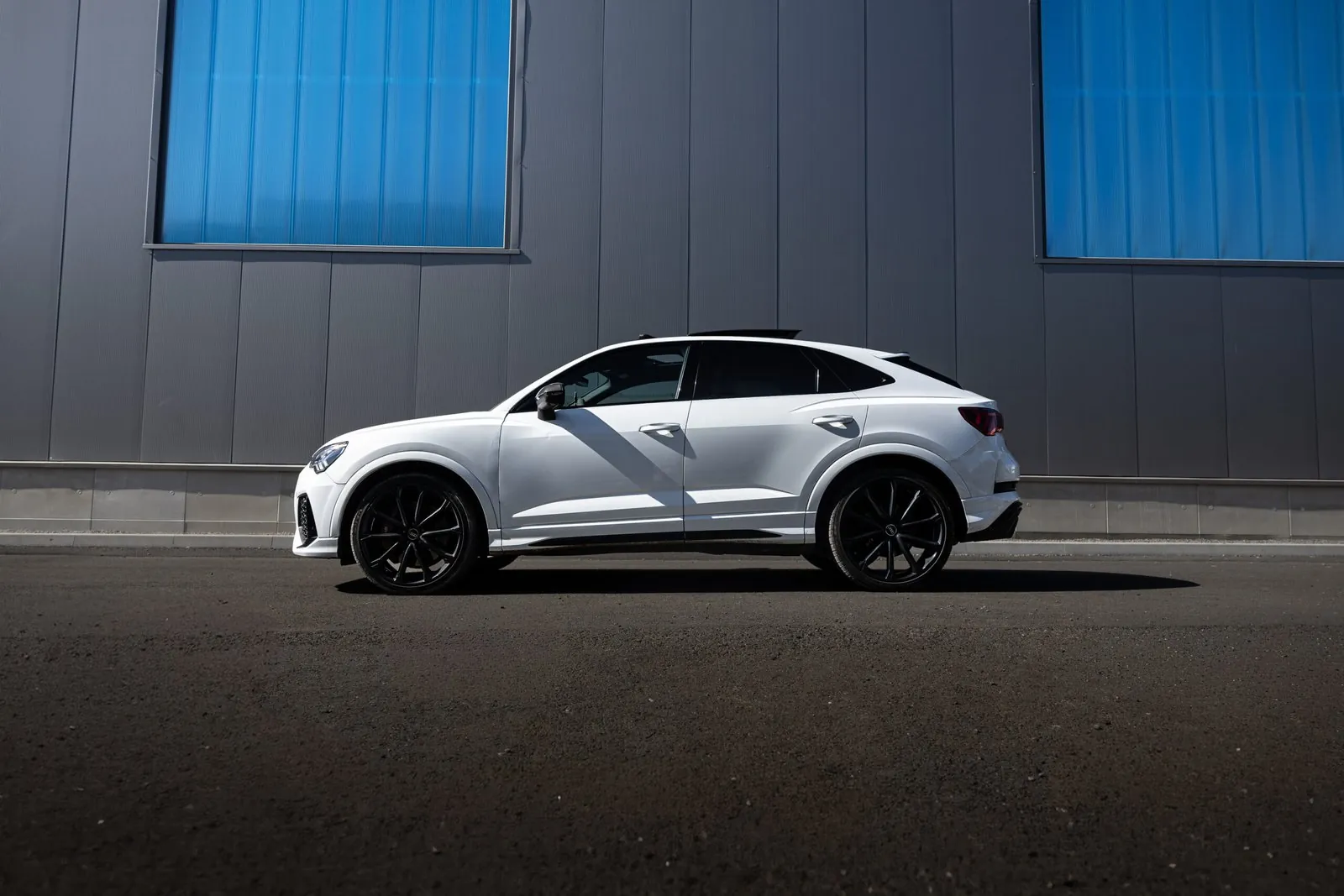 AUDI RSQ3