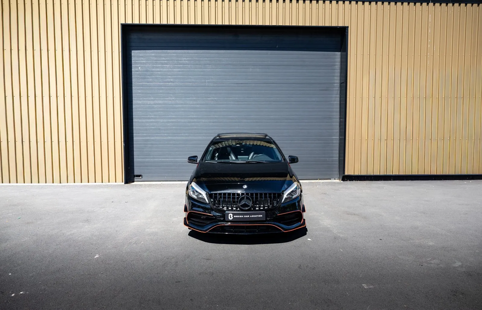MERCEDES A45 AMG